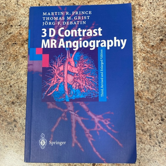 MR Angiography 3D book for MRI Technologist - Picture 1 of 3